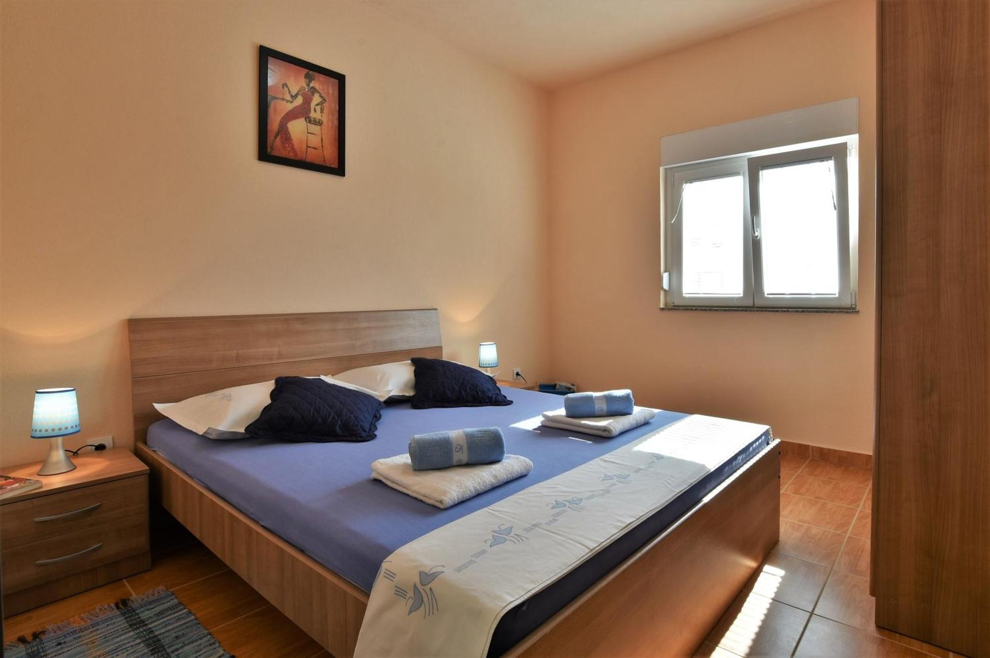 Apartmani Natasa Nino Jezera, Murter Bilik gambar